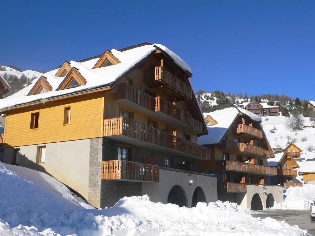 Appartement Duplex 2 Pieces Avec Balcon A Pra Loup 1500, Residence Les Chalets De Praroustan - Fr-1-504-102 Uvernet 0*,