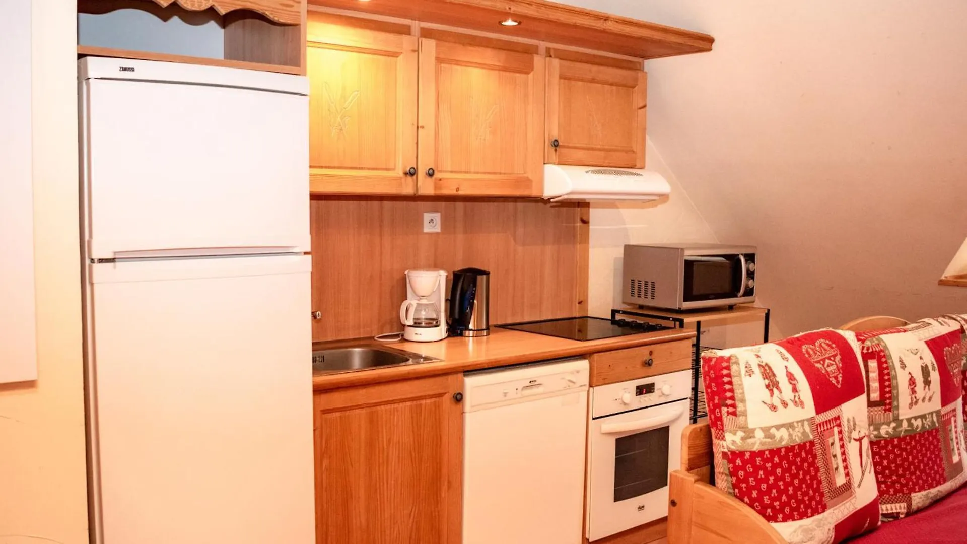 Apartamento Appartement Duplex 2 Pieces Avec Balcon A Pra Loup 1500, Residence Les Chalets De Praroustan - Fr-1-504-102 Uvernet